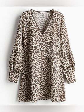 💕NEW💕 H&M Dress